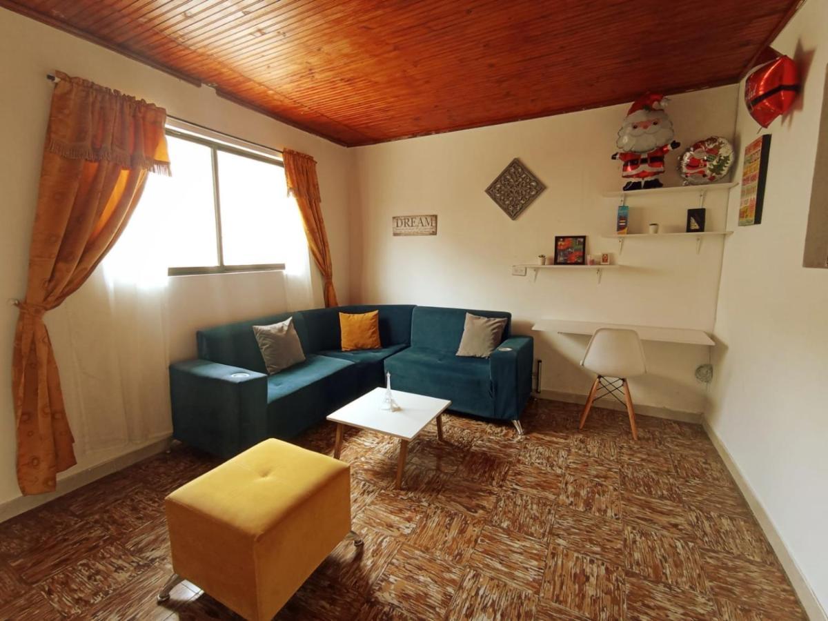 Komodo Alojamiento- Hostal Autoservicio, Ubicado Cerca Al Centro Historico - Bano Privado, Wifi , Cama 2X2 Y Agua Caliente Y Cocina Compartida Popayan Exteriér fotografie